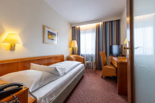 Trip Inn Hotel Esplanade, Düsseldorf Zimmer Photos