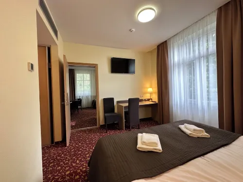 City Gate Kamar Photos