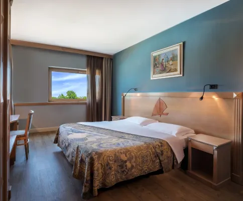 Grand Hotel Continental Camere Photos
