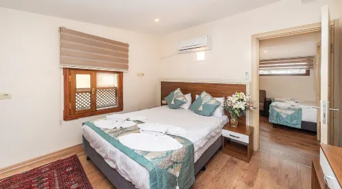Sultan House Photos