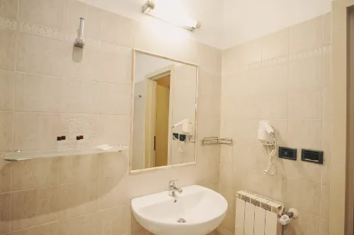 The Galileo Hotel Rooms Photos