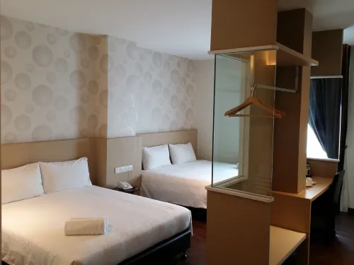 D Elegance Hotel Photos