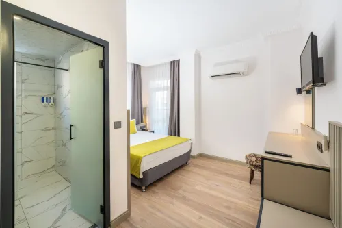 Lemon Hotel Photos