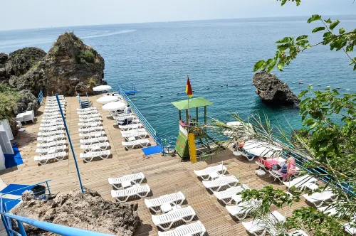Niss Lara Hotel Рядом с отелем Photos