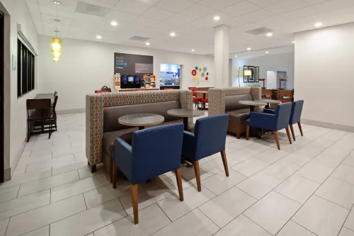 Holiday Inn Express & Suites Rancho Mirage - Palm Spgs Area Public Areas Photos