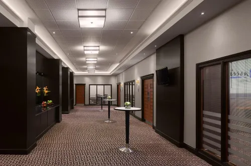Radisson Blu Hotel Leeds City Centre Public Areas Photos