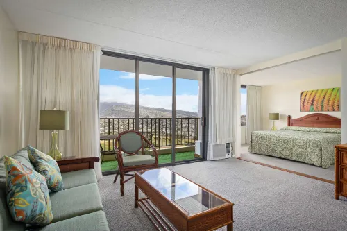 Aston at The Waikiki Banyan Chambres Photos