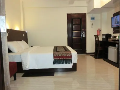 Hotel Yankin Photos