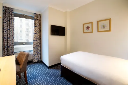 Royal National Hotel Photos