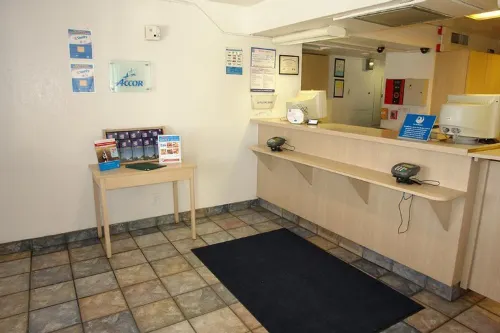 Motel 6 Phoenix, AZ - North Bell Road Public Areas Photos