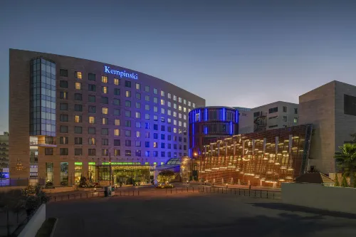 Signia by Hilton Amman Exterior Photos