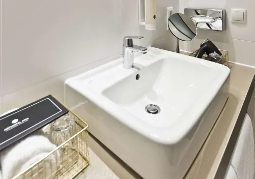 Elaya Hotel Munich City Rooms Photos