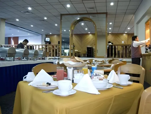 Hotel Mirabel Restauration Photos