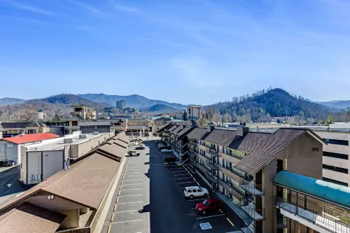 The Wander Hotel, a Ramada by Wyndham Near Hotel Photos