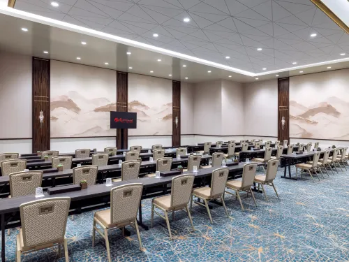 Las Vegas Hilton at Resorts World Business Facilities Photos