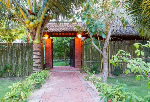 Full Moon Village Resort Exterior Photos