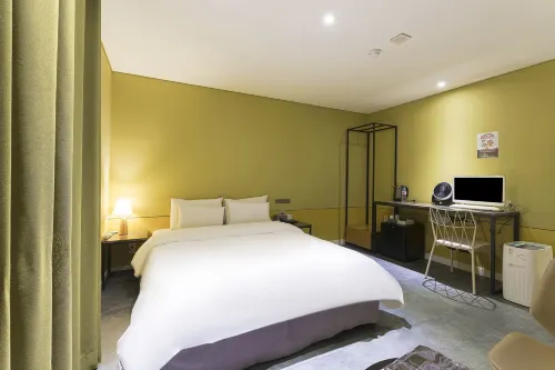 SR Design Hotel Photos