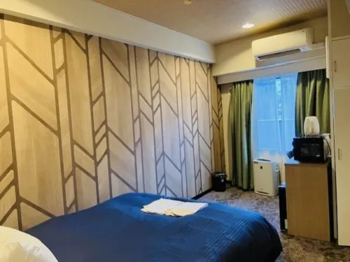 HOTEL LiVEMAX BUDGET Yokohama Kannai Chambres Photos