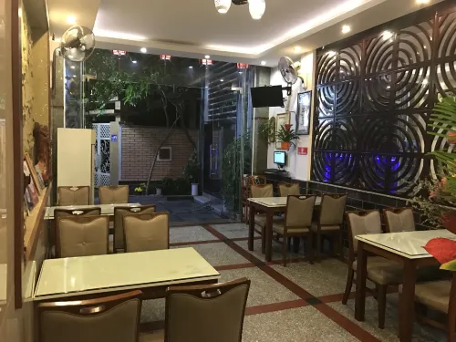 Hong Thien Ruby Hotel Restauration Photos
