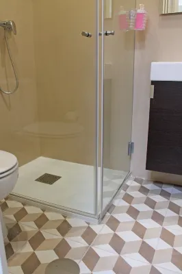 Lunar Guest House Rooms Photos