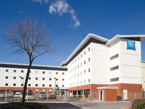 Ibis Budget Cardiff Centre Featured Photos