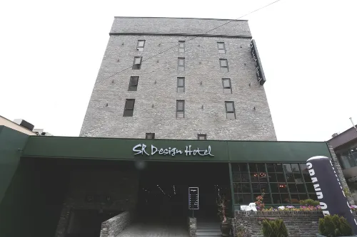 SR Design Hotel Exterior Photos