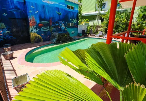 Port Douglas Motel Leisure & Recreation Photos