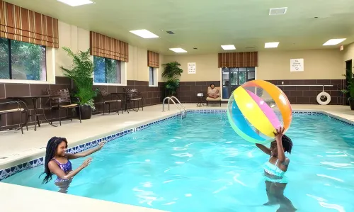 Holiday Inn Express & Suites Atlanta-Emory University Area Leisure & Recreation Photos