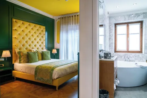 Ambra Cortina Luxury&Fashion Hotel Photos