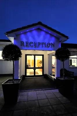 Exeter Court Hotel Exterior Photos