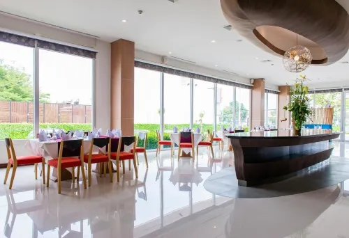 42C the Chic Hotel Restauration Photos