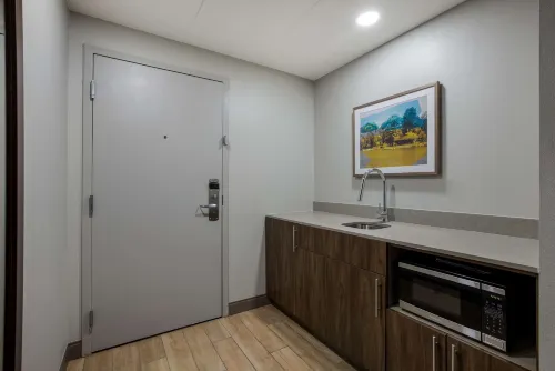 Hampton Inn Linden Photos