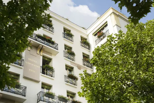 Hôtel Napoleon Paris Экстерьер Photos