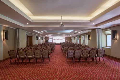 Crowne Plaza - Minsk, an IHG Hotel Espaces Affaires Photos