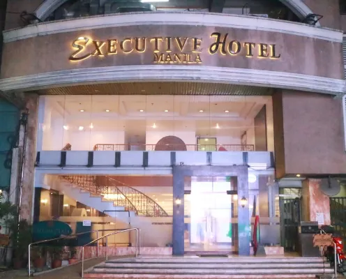 Executive Hotel Exterior Photos
