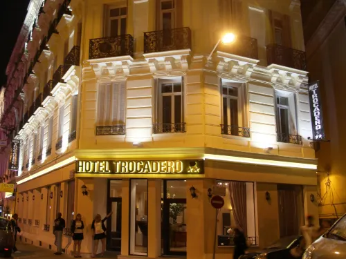 Trocadero Esterni Photos