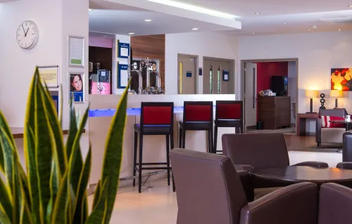 Holiday Inn Express Taunton East Public Areas Photos