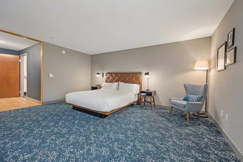 Four Points by Sheraton Jacksonville Baymeadows Rooms Photos