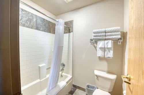 Best Western Northwest Lodge Photos