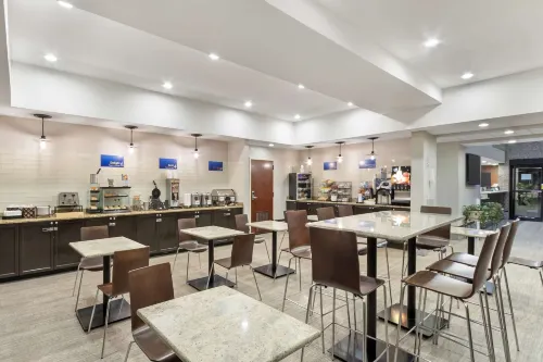 Best Western Magnolia Inn and Suites Dining Photos