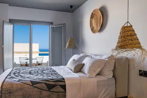 Lemon Suites Santorini Photos
