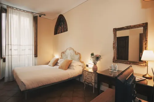 The Galileo Hotel Rooms Photos