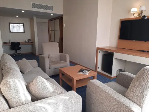 Plaza Hotel Diyarbakir Phòng Photos