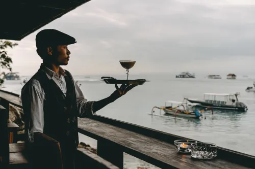 Batu Karang Lembongan Resort & Spa بالقرب من الفندق Photos