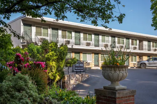 Park Lane Suites & Inn Featured Photos