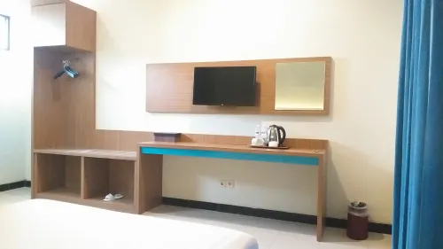 Cakra Kusuma Kamar Photos