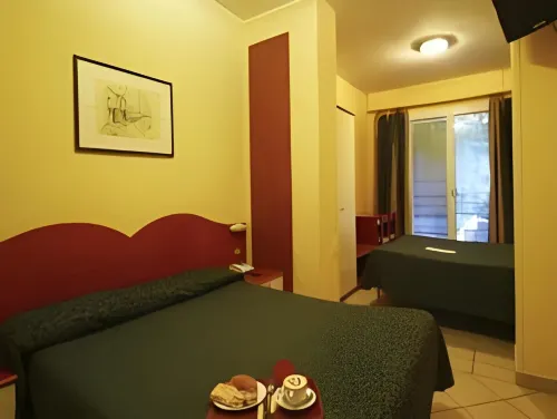 The Best Hotel Kamar Photos