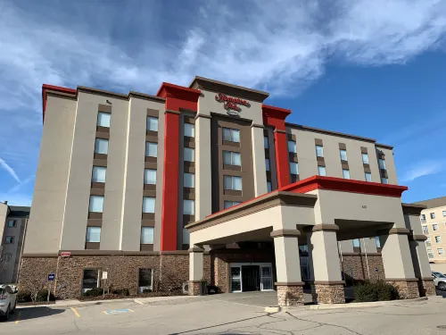 Hampton Inn by Hilton London من الخارج Photos