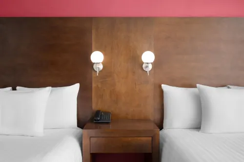 Ramada by Wyndham Tampico Centro Camere Photos