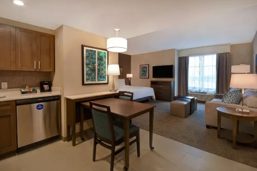 Homewood Suites by Hilton Orlando at Flamingo Crossings Town Center Rooms Photos